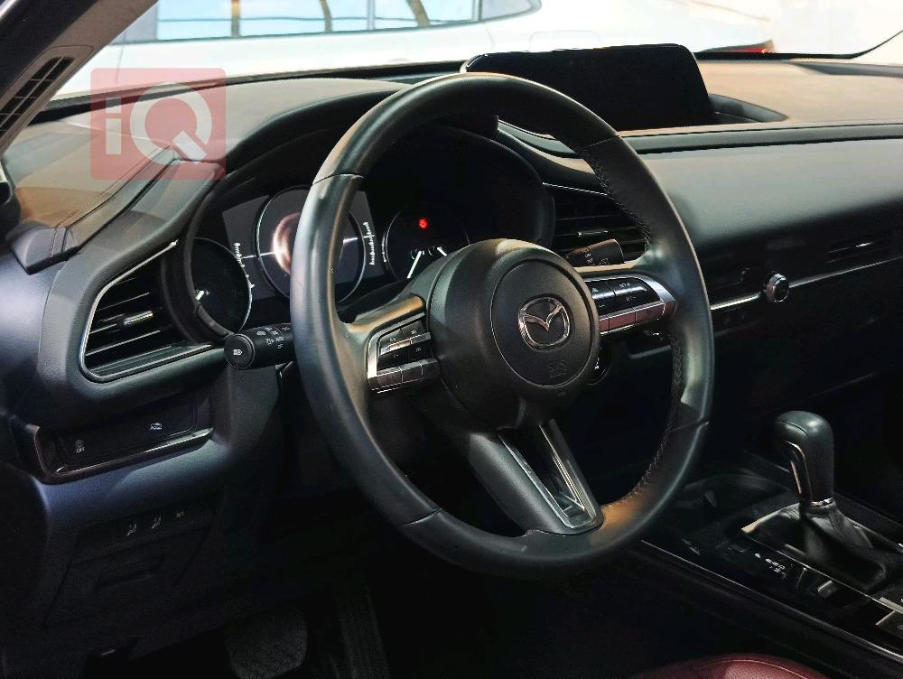مازدا CX-30